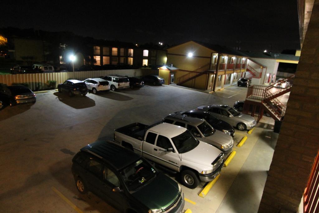 Americas Best Value Inn San Antonio/Lackland Afb Luaran gambar